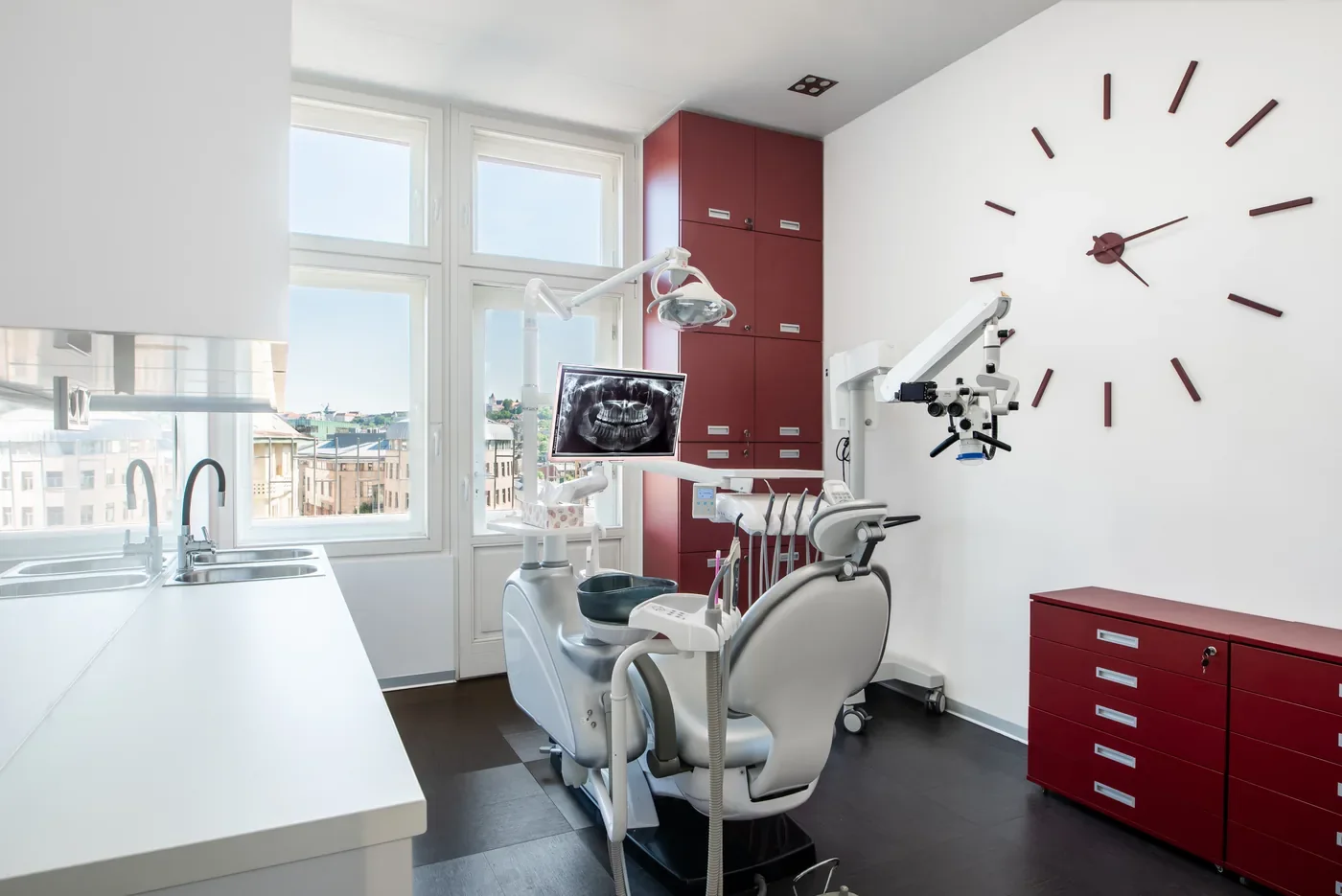 Slow dentistry: miért jobb, ha a fogászati kezelésre van elég idő?